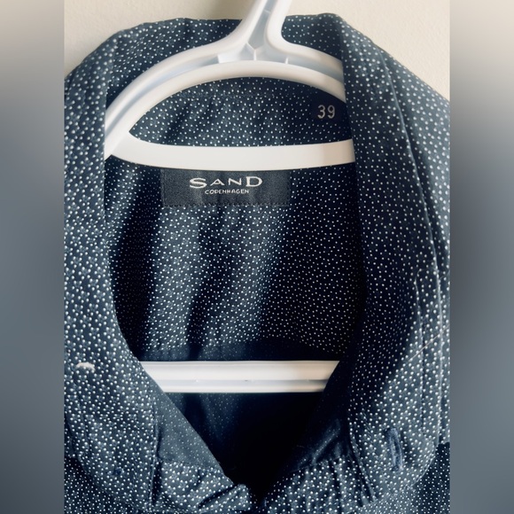 Sand button down dress shirt - Picture 2 of 3